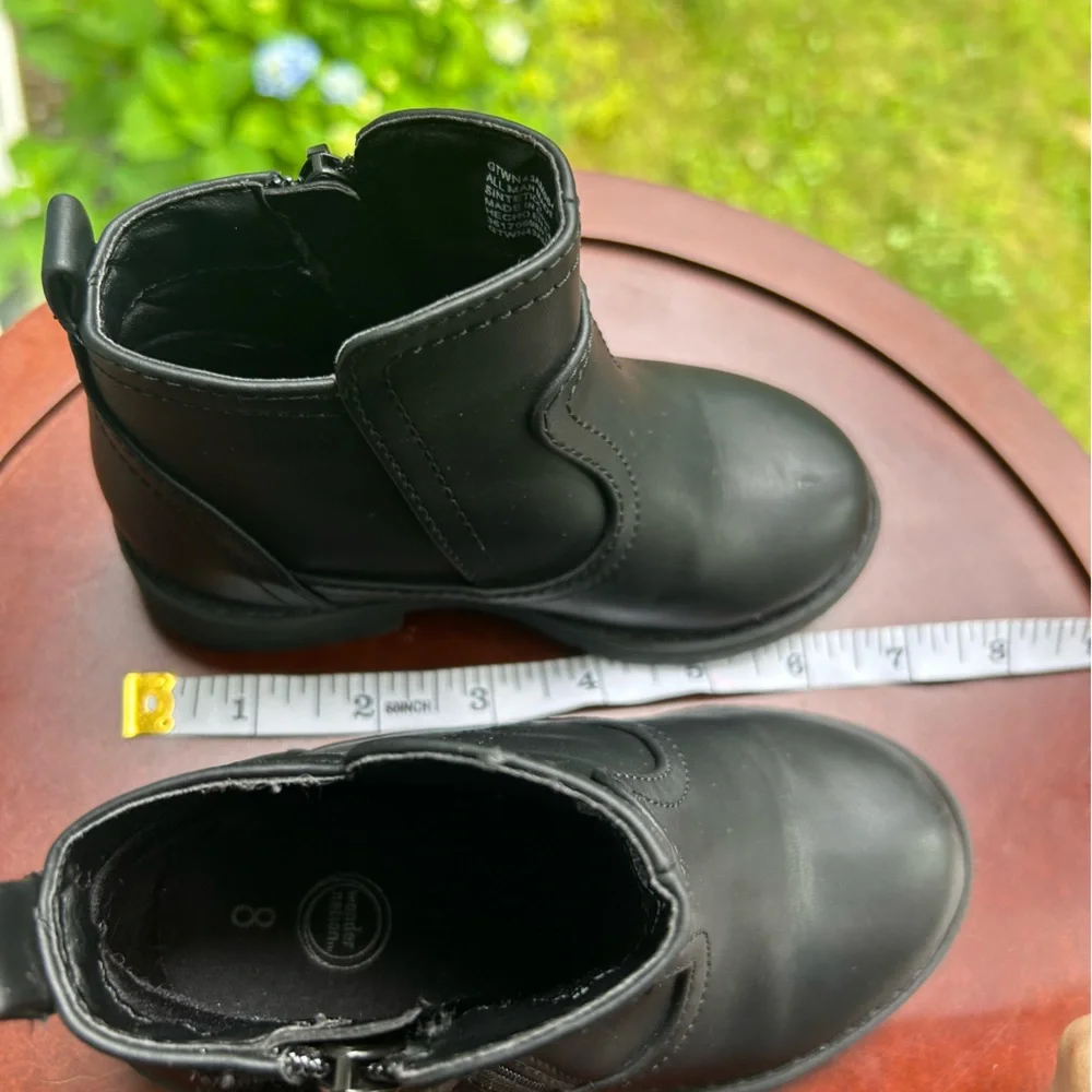 Black Faux Leather Zipper Boots | Toddler Girl Size 8 | Classic Ankle Booties